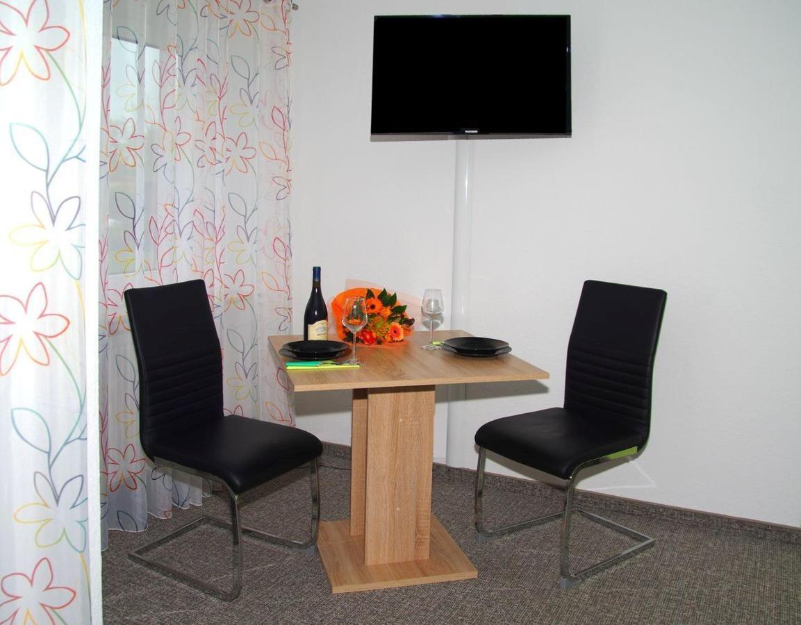 Ferienwohnung in Kempten am Stadtweiher Exterior foto